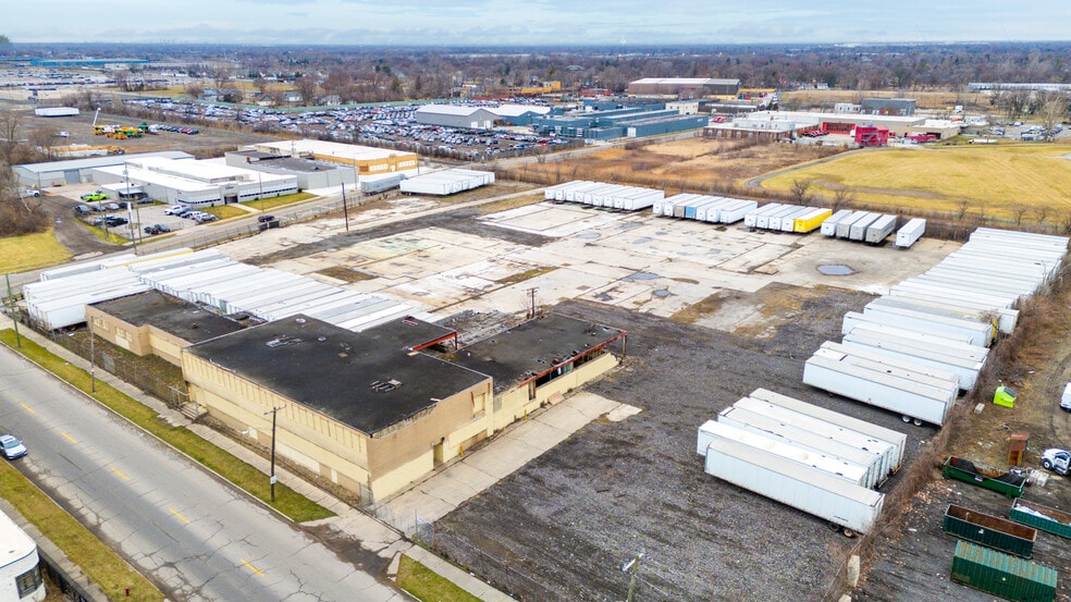 More Photos Of 8611 Grinnell St, Detroit Land For Lease