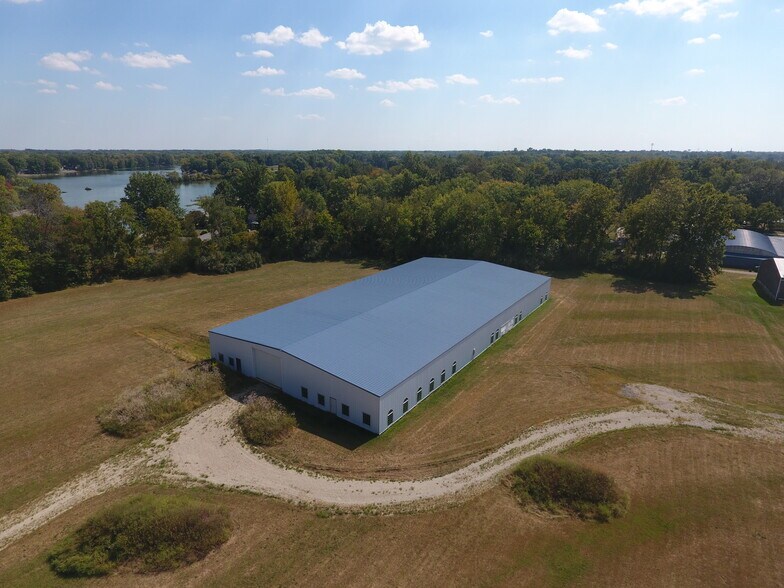 More Photos Of 11596 & 11638 IL Highway 1, Paris Warehouse For Sale