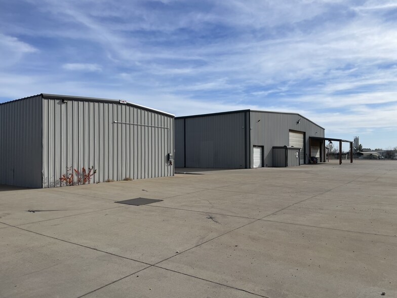 More Photos Of 801 E Mason, Mabank Industrial For Sale