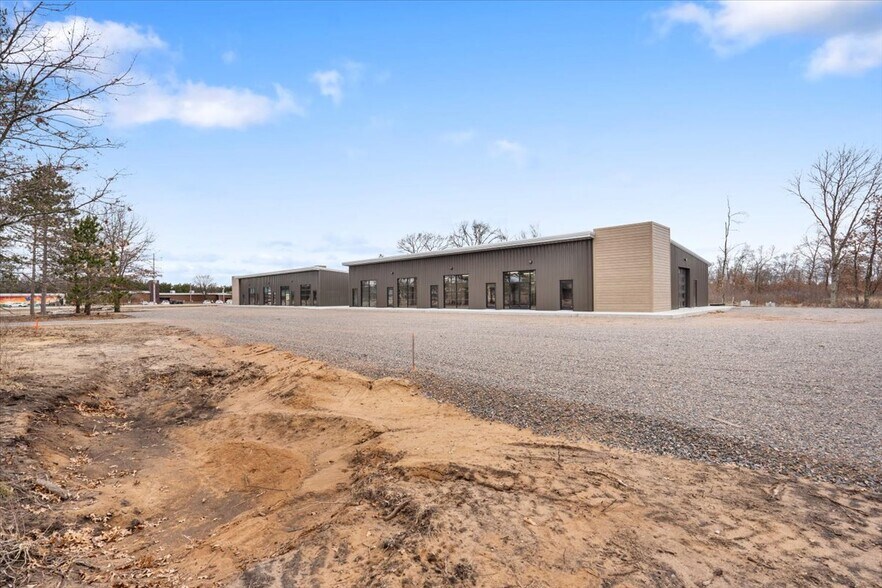 More Photos Of 1144 County Road D, Nekoosa General Retail For Sale