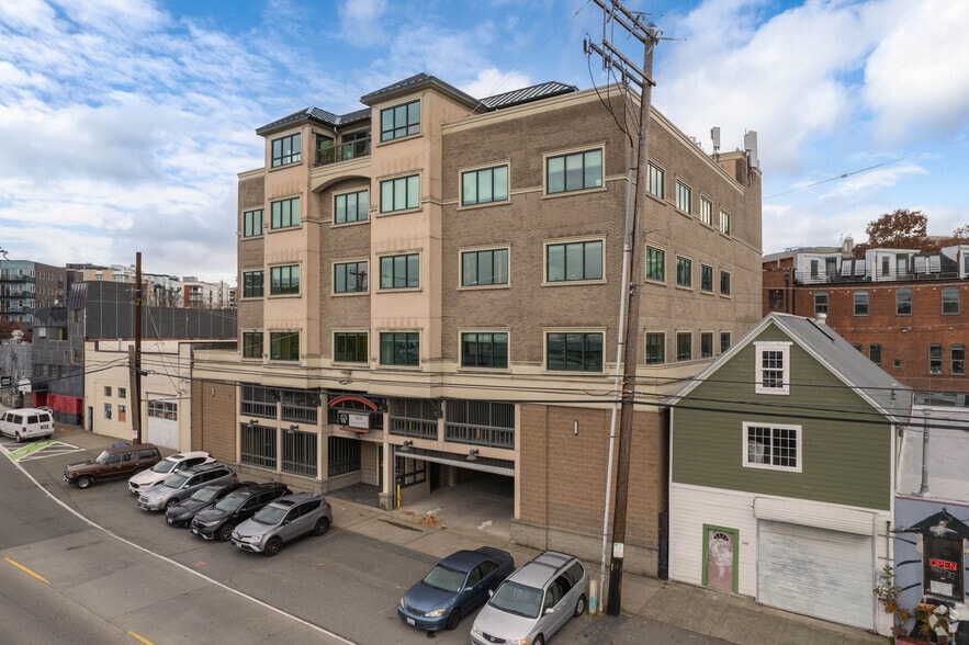 More Photos Of 5470 Shilshole Ave NW, Seattle Medical For Lease