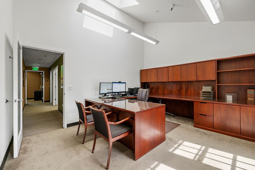 More Photos Of 755-797 University Ave, Sacramento Medical For Sale