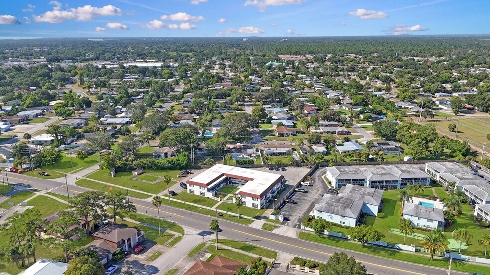 More Photos Of 955 Knox McRae Dr, Titusville Apartments For Sale