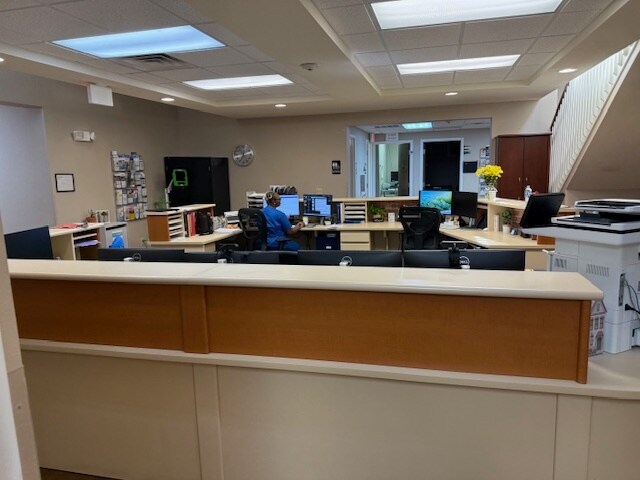 More Photos Of 610 Jasmine Rd, Altamonte Springs Office For Sale