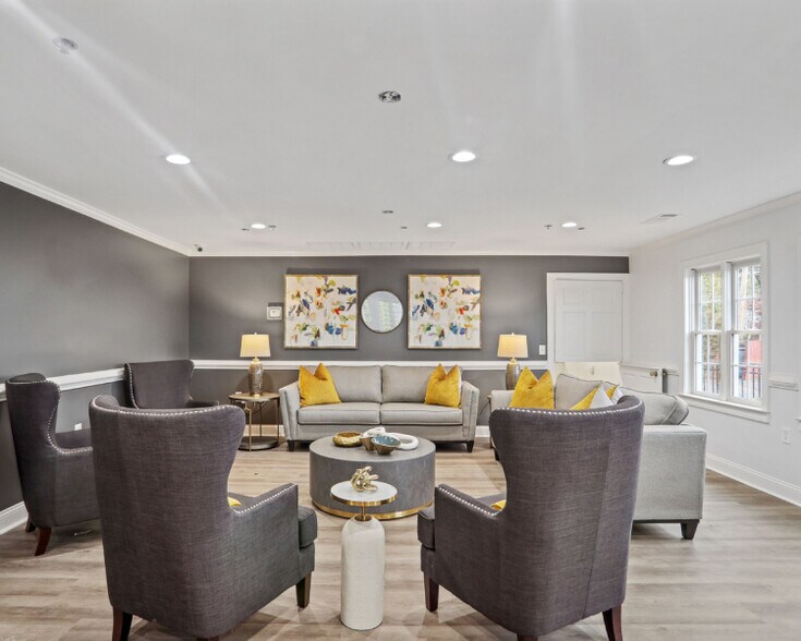 More Photos Of 519 Lawrenceville St, Norcross Assisted Living For Sale