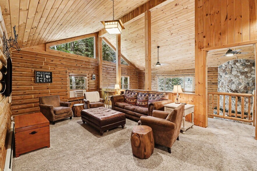 More Photos Of 6926 Aarwood Trail NW, Rapid City Hotel For Sale