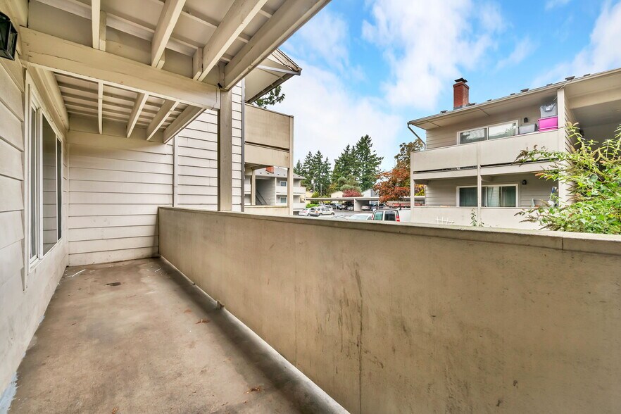 More Photos Of 1111 NE 122nd Ave, Portland Apartments For Sale