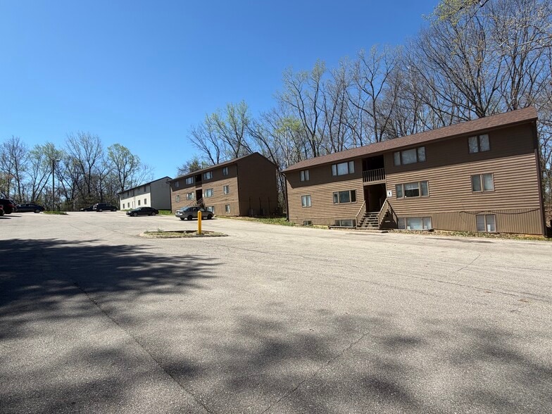 More Photos Of 2600 6th St, Bedford Apartments For Sale