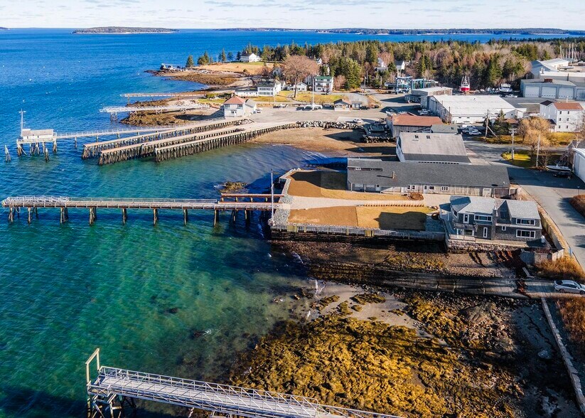 More Photos Of 109 Shore Rd, Southwest Harbor Flex For Sale