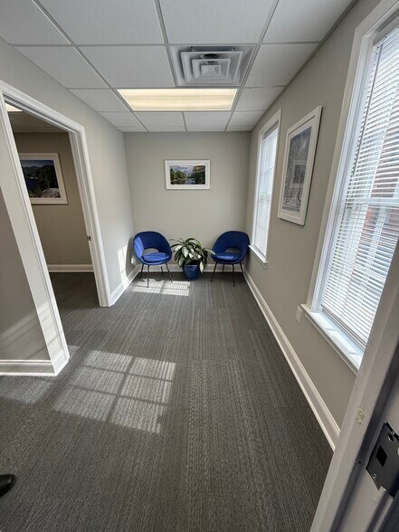More Photos Of 129 W Patrick St, Frederick Office Residential For Lease