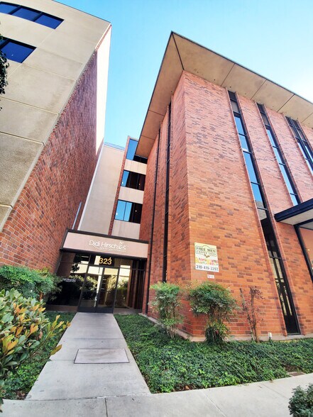More Photos Of 323 N Prairie Ave, Inglewood Medical For Lease