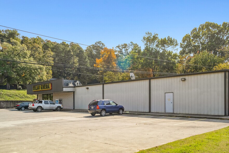 More Photos Of 1 N 4th St, Lindale Freestanding For Sale