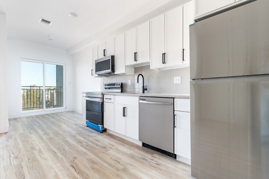 More Photos Of 809 Diamond St, Philadelphia Apartments For Sale