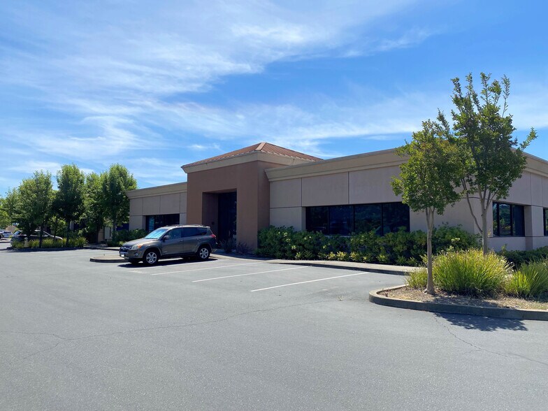 Primary Photo Of 3765 Brickway Blvd, Santa Rosa Office For Lease