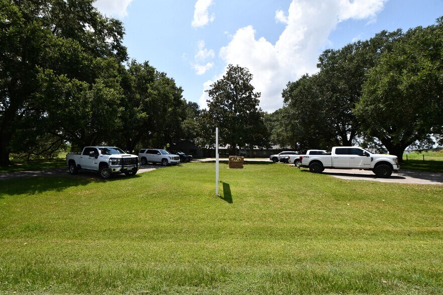 More Photos Of 34507 FM 1093, Simonton Land For Lease
