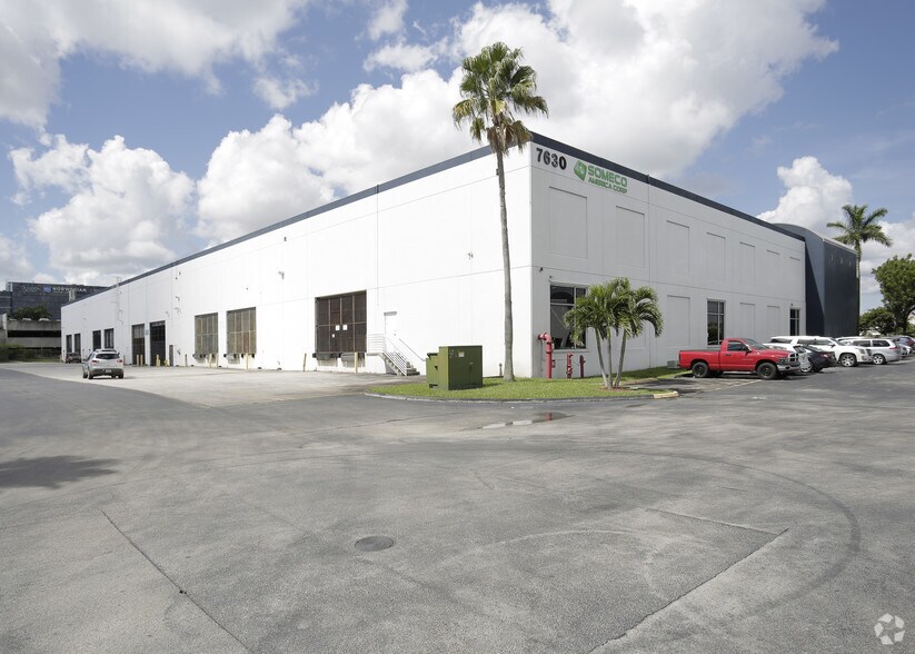 More Photos Of 7630 NW 25th St, Miami Warehouse For Lease