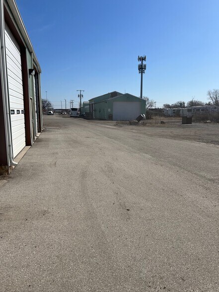 More Photos Of 7020 Cline Ave, Hammond Warehouse For Lease