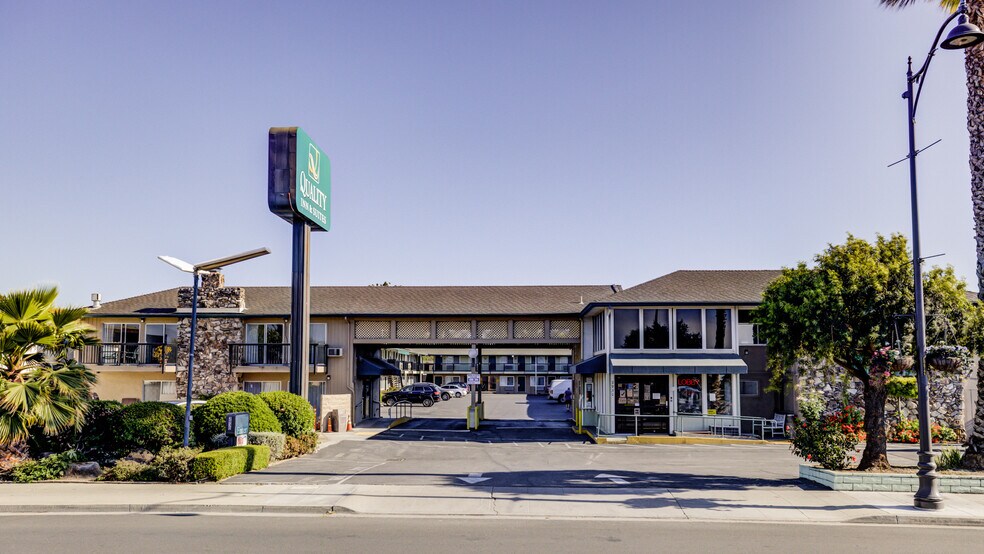 More Photos Of 2930 El Camino Real, Santa Clara Hotel For Sale