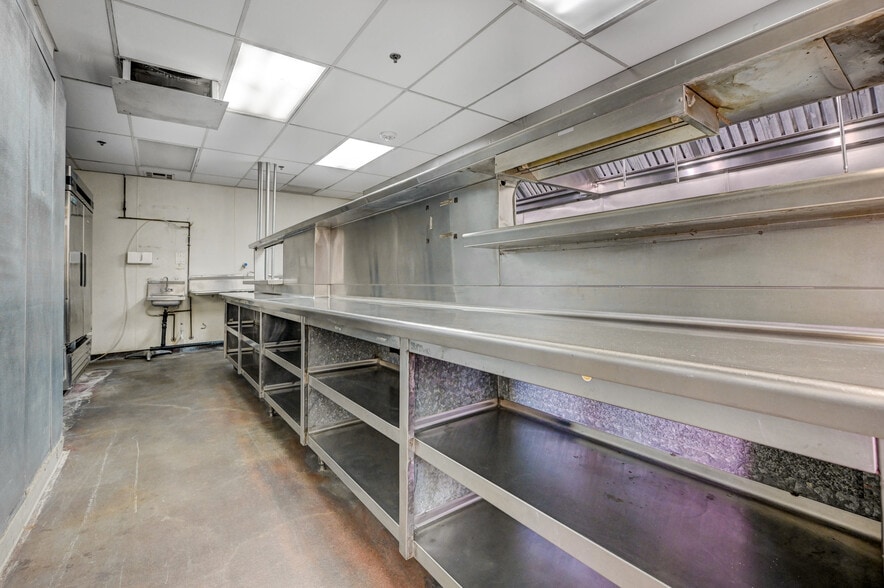 More Photos Of 2100 Fremont St, Las Vegas Restaurant For Sale