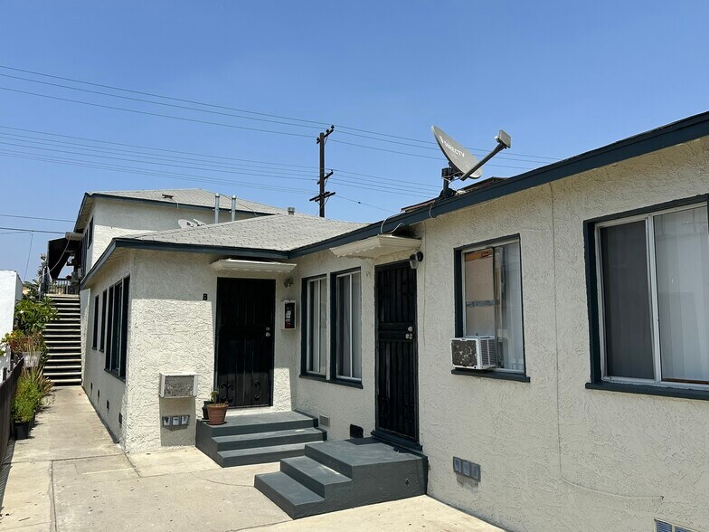 More Photos Of 2769 E 57th St, Huntington Park Apartments For Sale