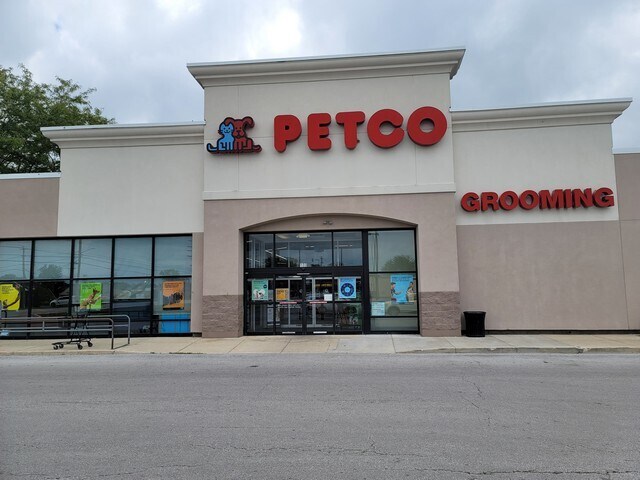 More Photos Of 1107-1125 S Main St, Bowling Green Unknown For Lease