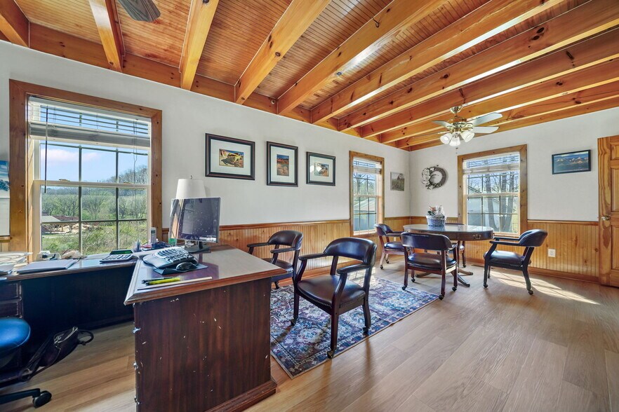 More Photos Of 243 Old Highway 5 S, Ellijay Loft Creative Space For Sale