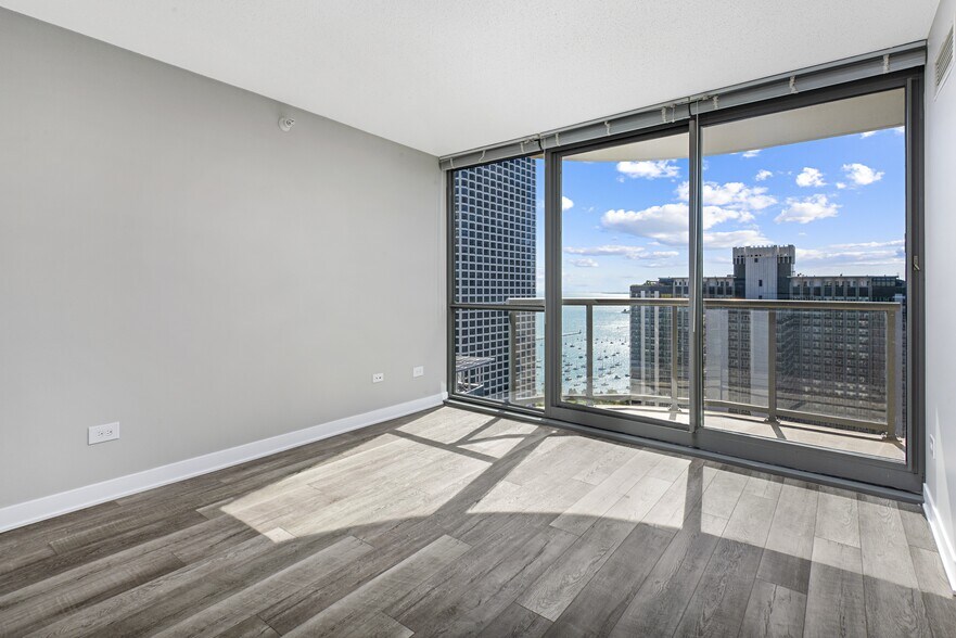 More Photos Of 400 E South Water St, Chicago Apartments For Lease