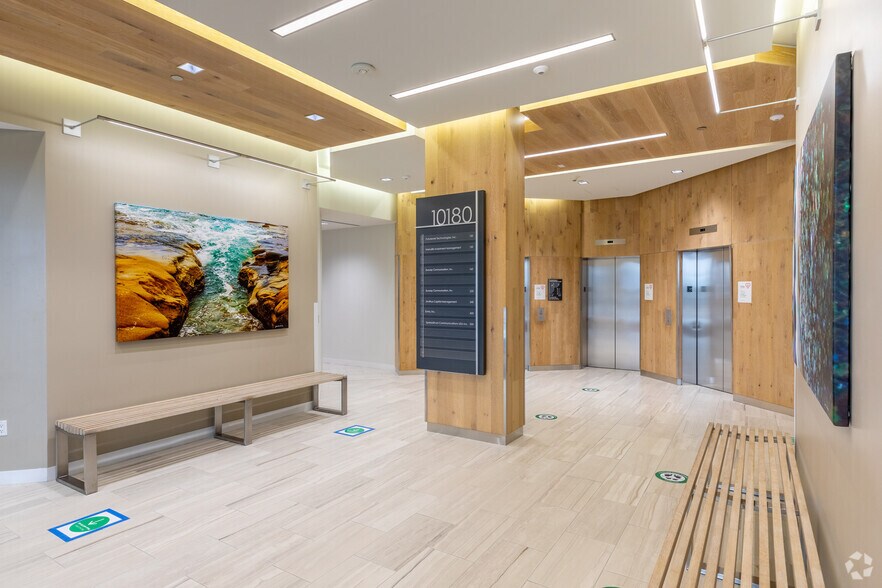 More Photos Of 10188 Telesis Ct, San Diego Unknown For Lease