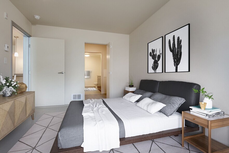 More Photos Of 2230 NW 57th St, Seattle Apartments For Lease