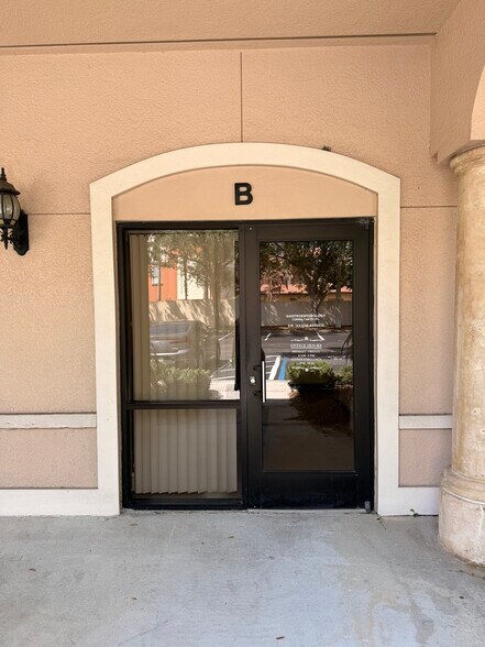 More Photos Of 7364 Stonerock Cir, Orlando Medical For Lease