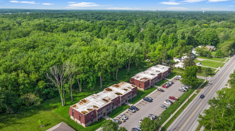 More Photos Of 5216 E Lake Rd, Sheffield Lake Apartments For Sale