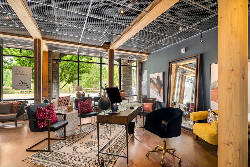 More Photos Of 35 5th St, Steamboat Springs Storefront Retail Office For Sale