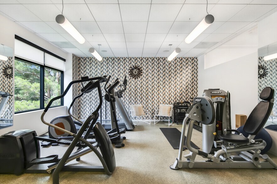More Photos Of 23 Brookline, Aliso Viejo Warehouse For Sale