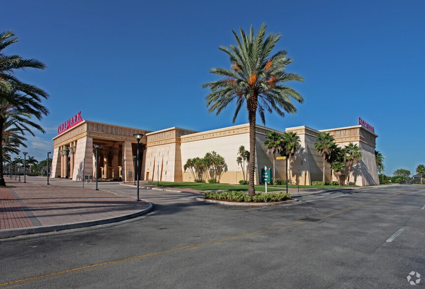 Primary Photo Of 15601 Sheridan St, Davie Unknown For Lease