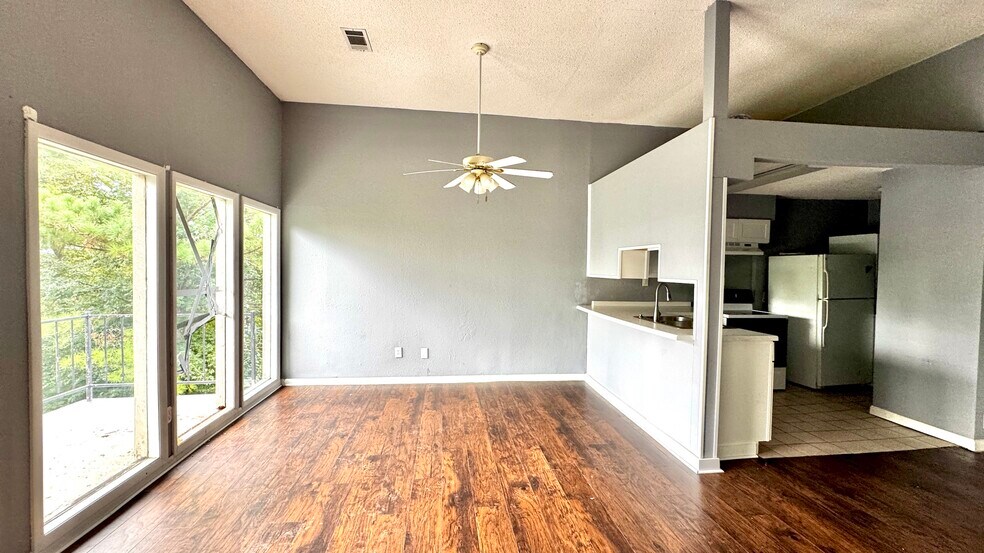 More Photos Of 6270 Aquarius Dr, Alpine Apartments For Sale