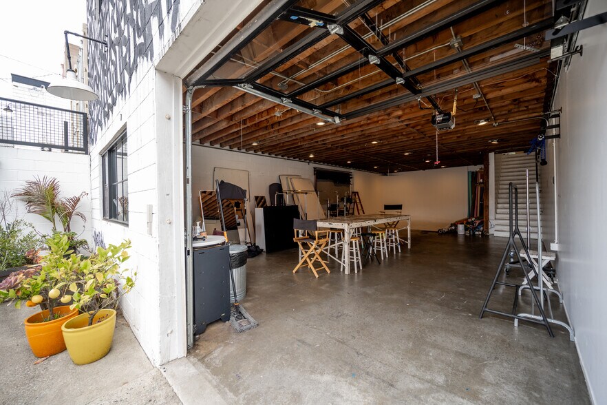 More Photos Of 215-217 Arena St, El Segundo Loft Creative Space For Lease