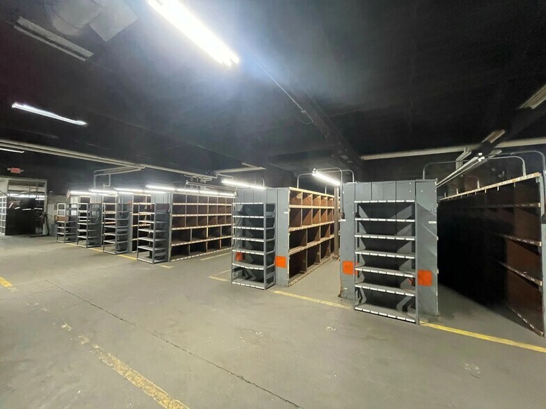 More Photos Of 850 165th St, Hammond Manufacturing For Sale