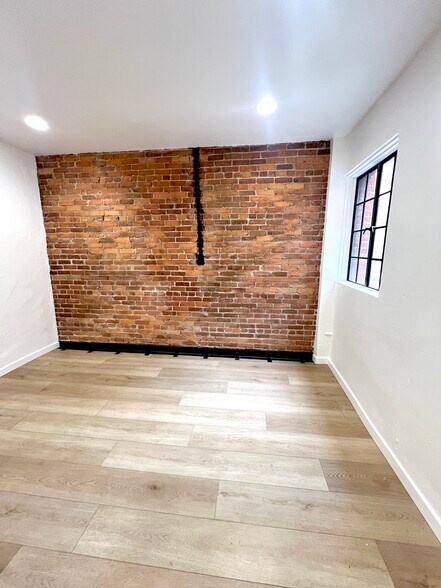 More Photos Of 1136-1140 Westwood Blvd, Los Angeles Storefront Retail Office For Lease