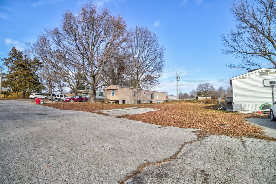 More Photos Of 1 Oakdale Dr, Lexington Manufactured Housing Mobile Home Park For Sale