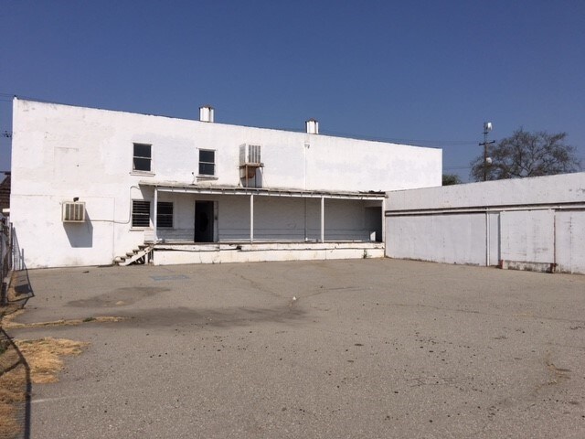 More Photos Of 1414 24th St, Bakersfield Warehouse For Sale