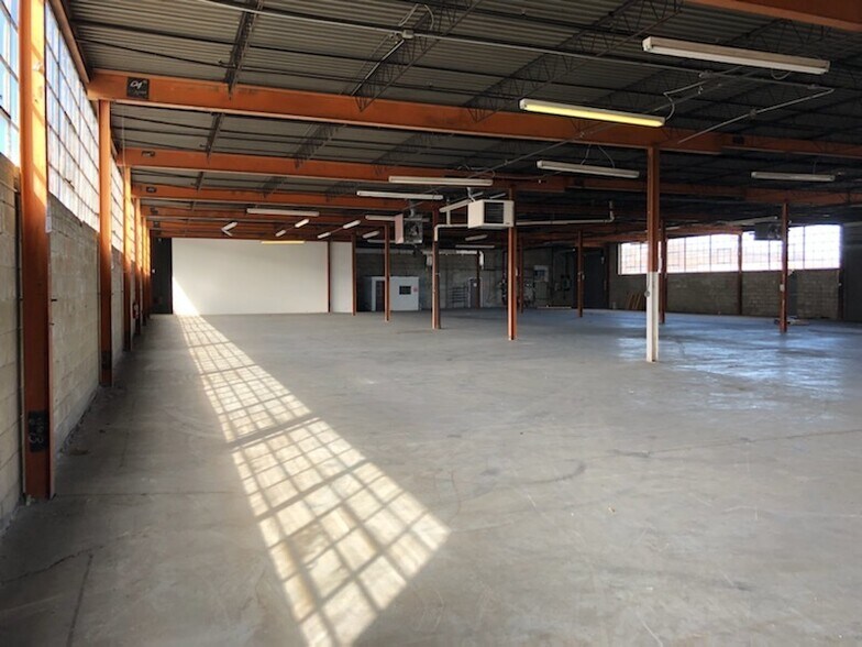 More Photos Of 10 Willow St, Moonachie Warehouse For Sale