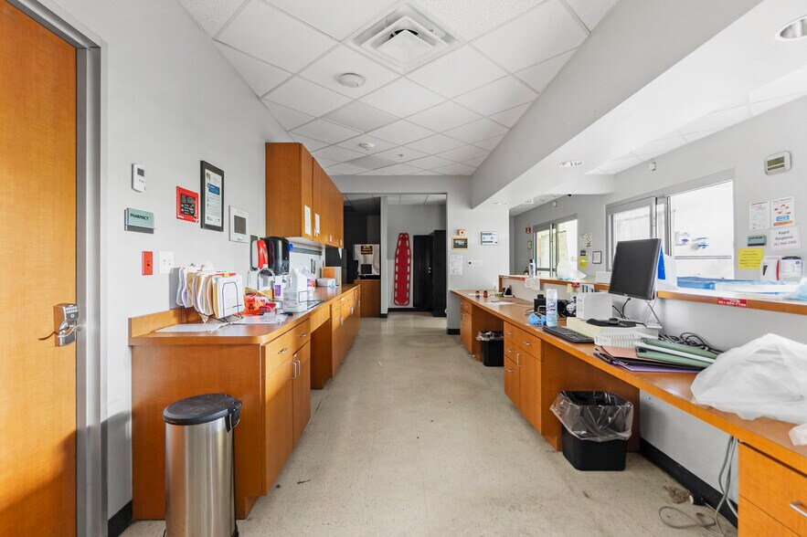 More Photos Of 24540 FM 1314 Rd, Porter Medical For Sale