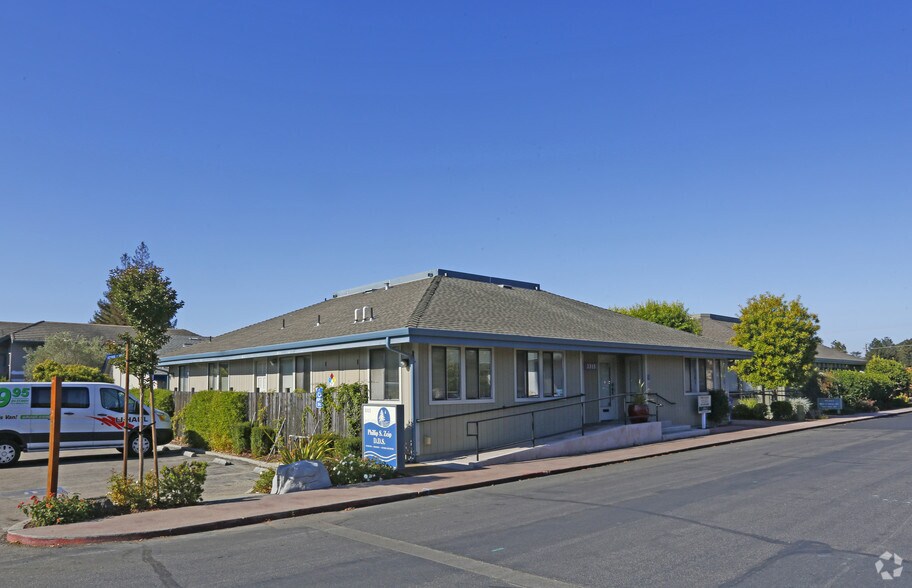 Primary Photo Of 3315 Mission Dr, Santa Cruz Medical For Lease