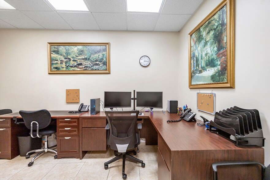 More Photos Of 12350 SW 132nd Ct, Miami Office For Sale