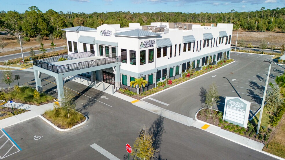 More Photos Of 15440 Tangerine Dr, Loxahatchee Groves Medical For Lease