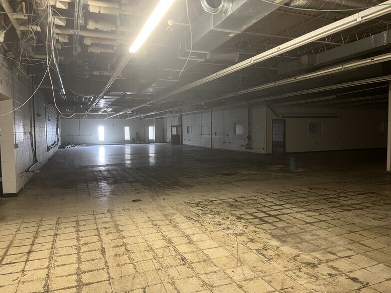 More Photos Of 1256 Trapp Rd, Eagan Research And Development For Sale