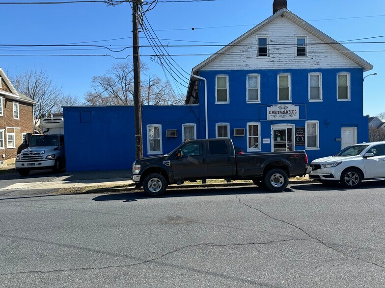 More Photos Of 181 S Whitfield St, Nazareth Office Residential For Sale