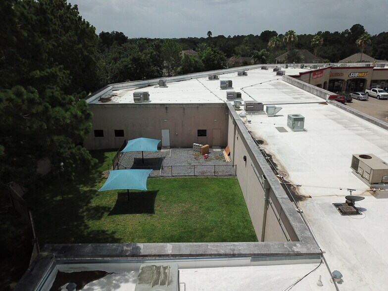 More Photos Of 5630 N Eldridge Pky, Houston Unknown For Lease