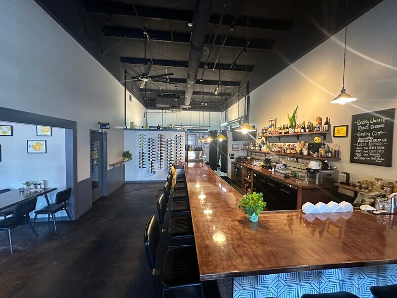 More Photos Of 638 Lake St, Wilson Freestanding For Sale