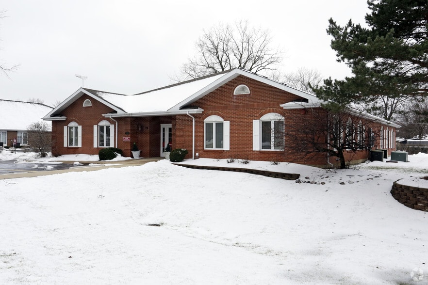 More Photos Of 17236 Harlem Ave, Tinley Park Office For Sale